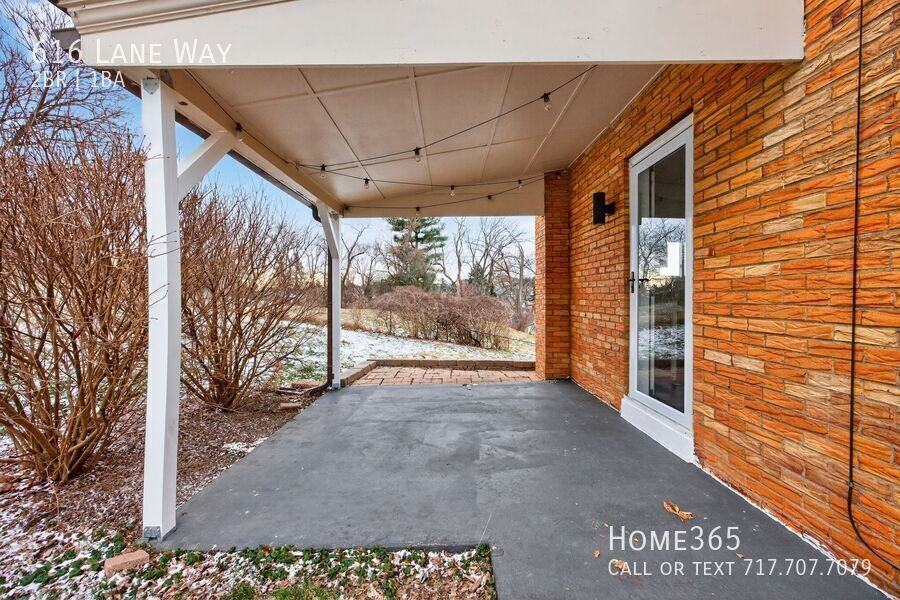 616 Lane Way - Photo 2 of 35