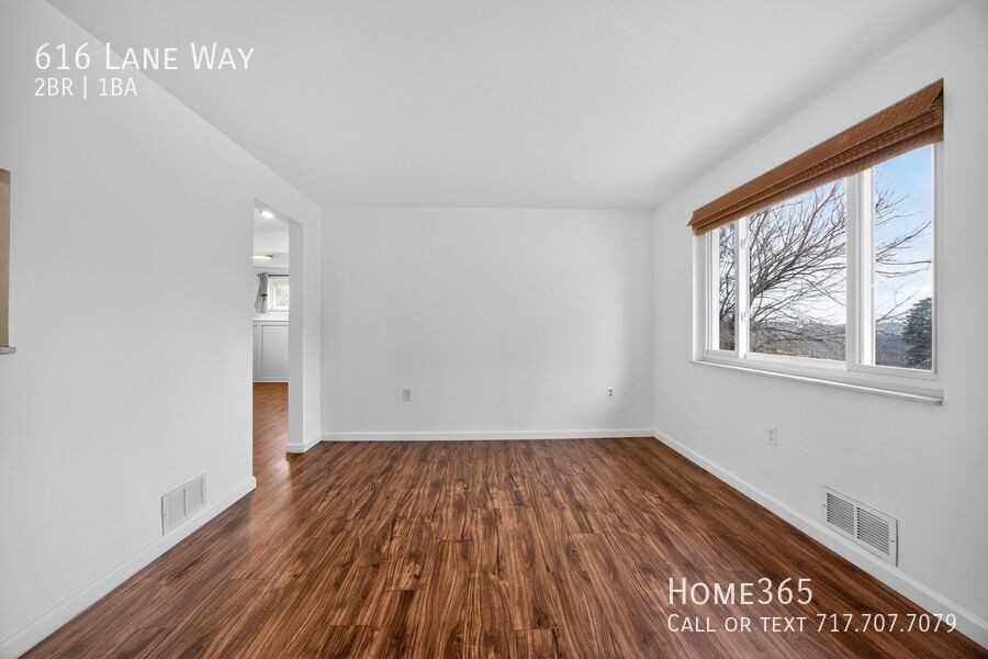 616 Lane Way - Photo 7 of 35