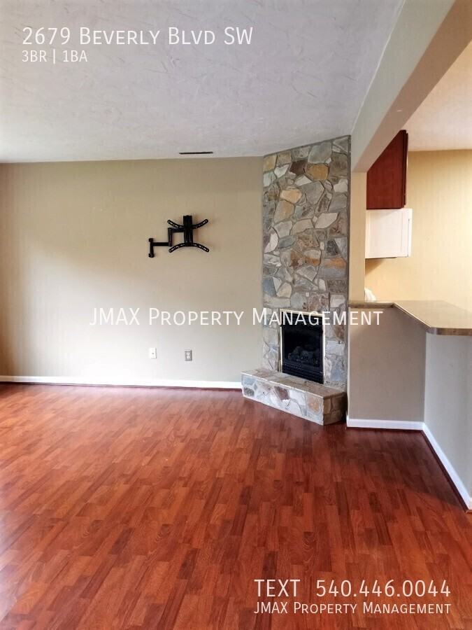 2679 Beverly Blvd Sw - Photo 4 of 21