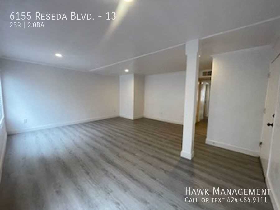 6155 Reseda Blvd #13 - Photo 2 of 18