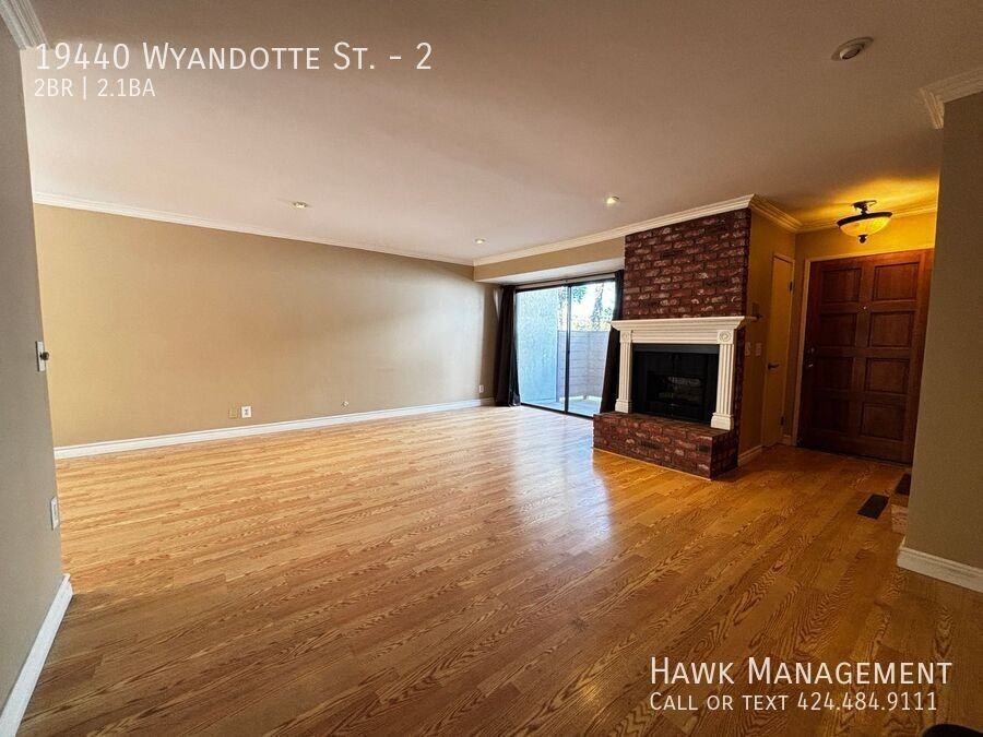 19440 Wyandotte St #2 - Photo 2 of 25