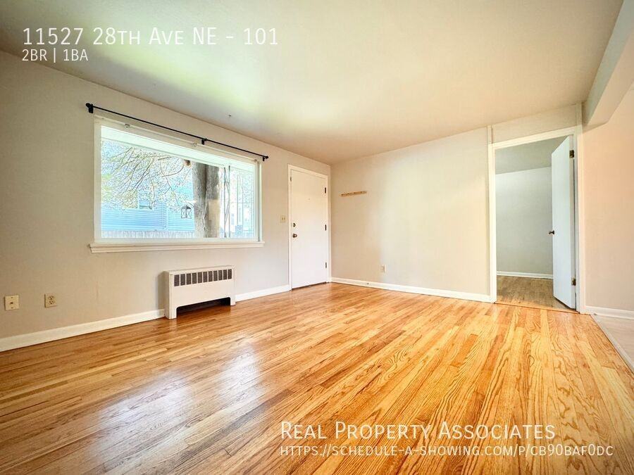 11527 28th Ave Ne #101 - Photo 6 of 15