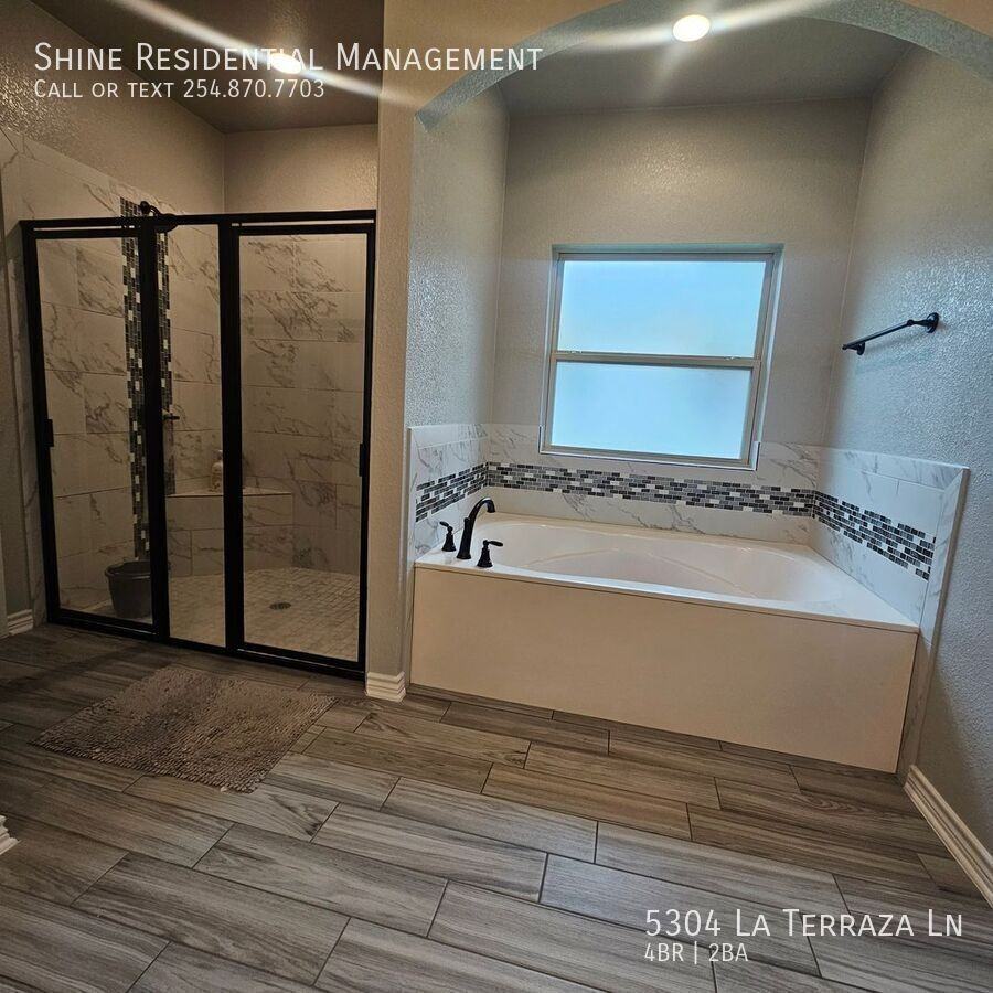5304 La Terraza Ln - Photo 6 of 13