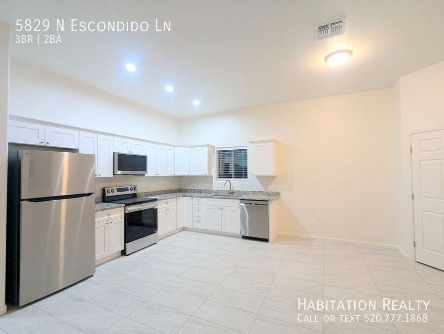 5829 N Escondido Ln #2 - Photo 6 of 22
