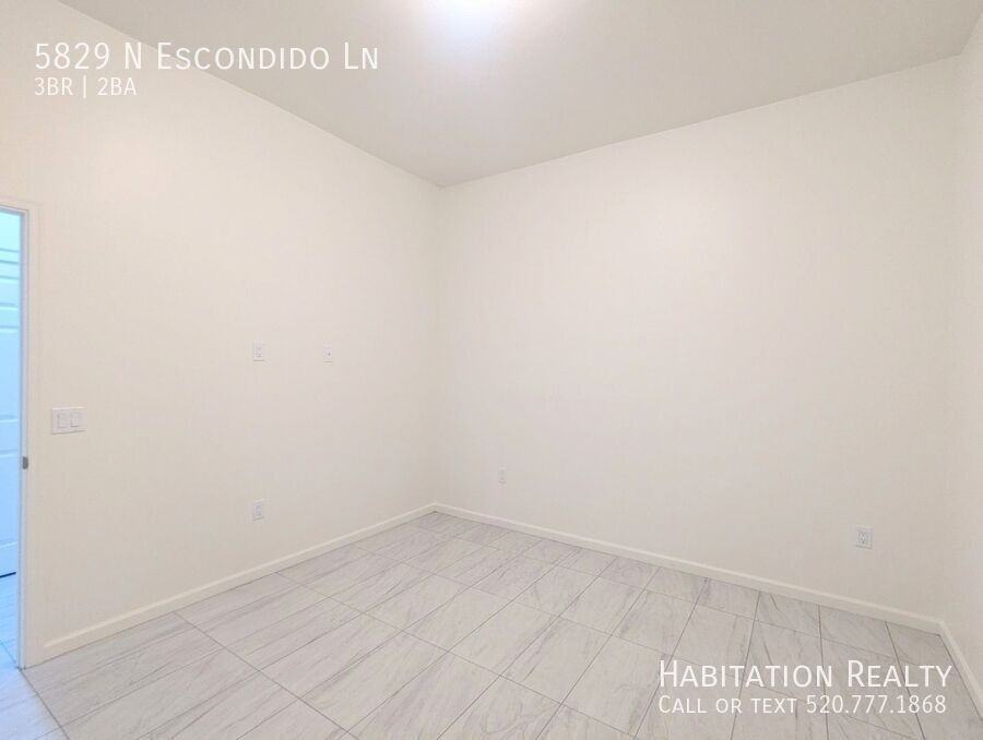 5829 N Escondido Ln #2 - Photo 7 of 22