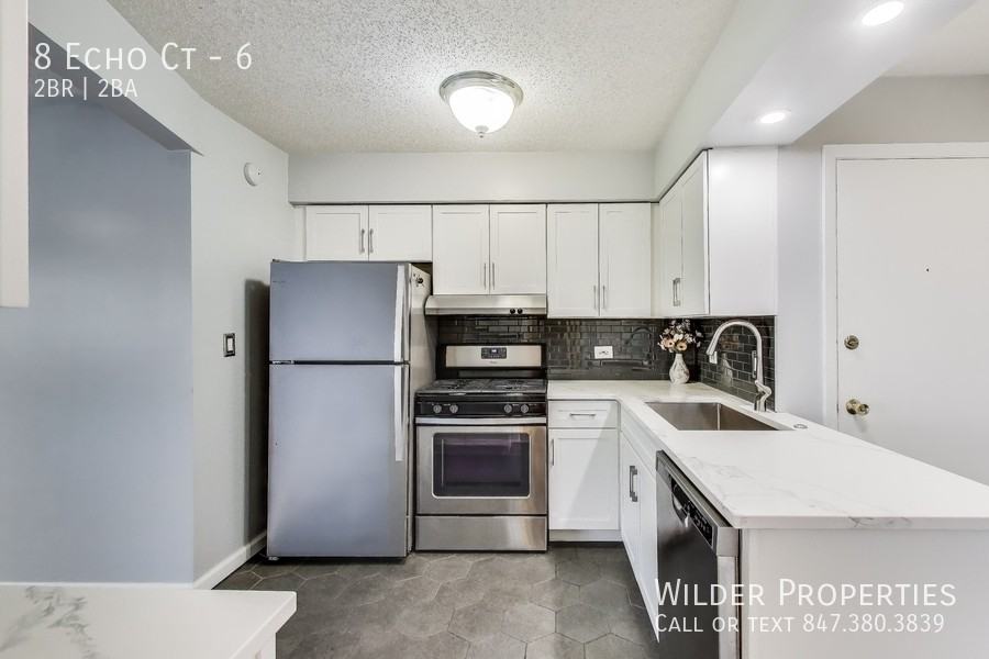 8 Echo Ct #6 - Photo 6 of 18