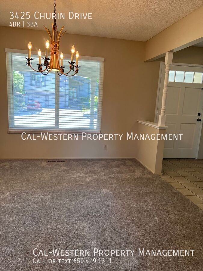 3425 Churin Dr - Photo 4 of 32