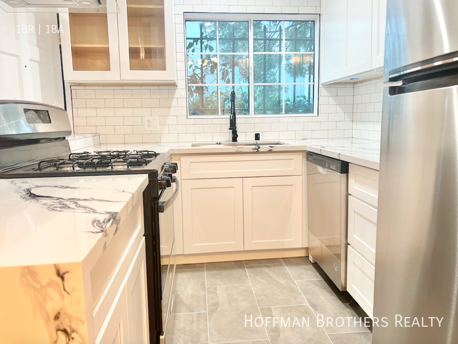 1403 N Vista St #2A - Photo 5 of 13