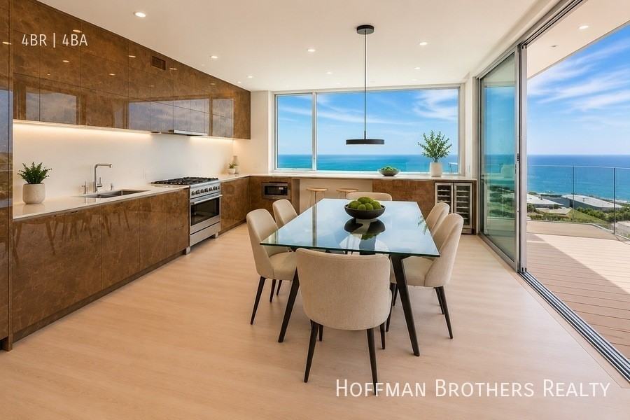 18227 Coastline Dr - Photo 2 of 13