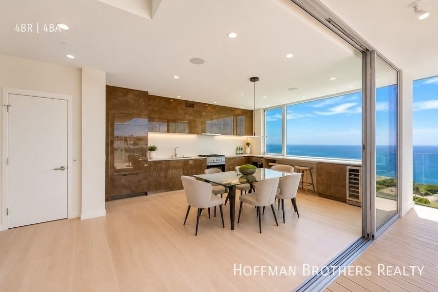 18227 Coastline Dr - Photo 3 of 13