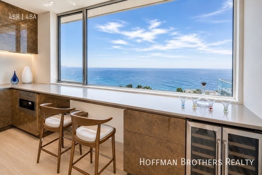18227 Coastline Dr - Photo 4 of 13
