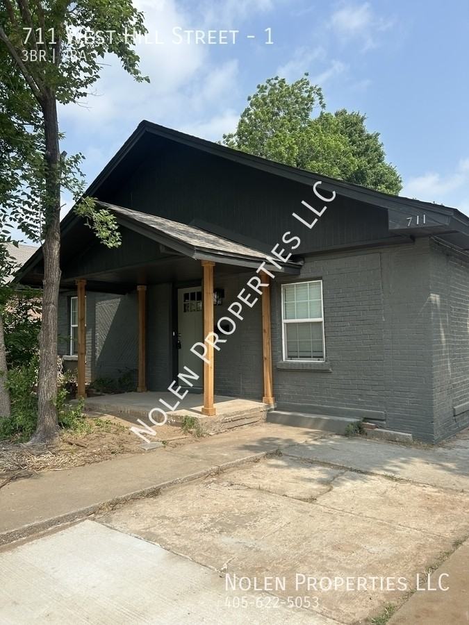 711 W Hill St - Photo 2 of 16