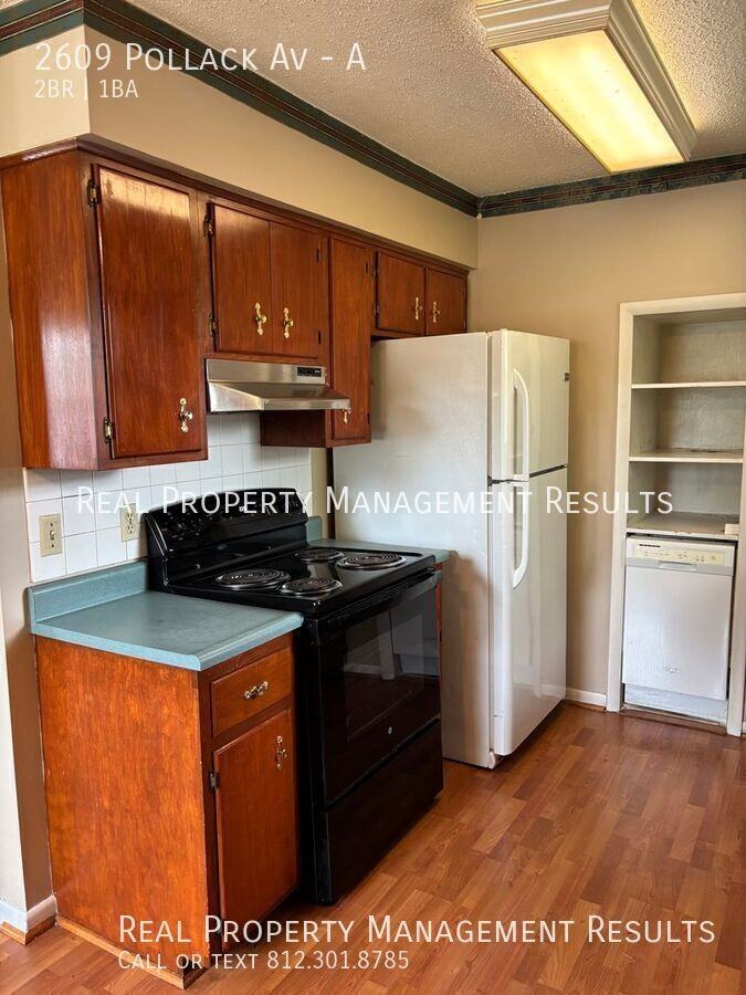 2609 Pollack Ave #A - Photo 6 of 14