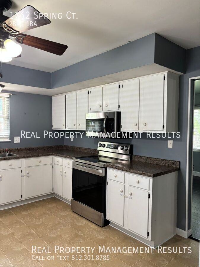 1762 Spring Ct - Photo 6 of 14