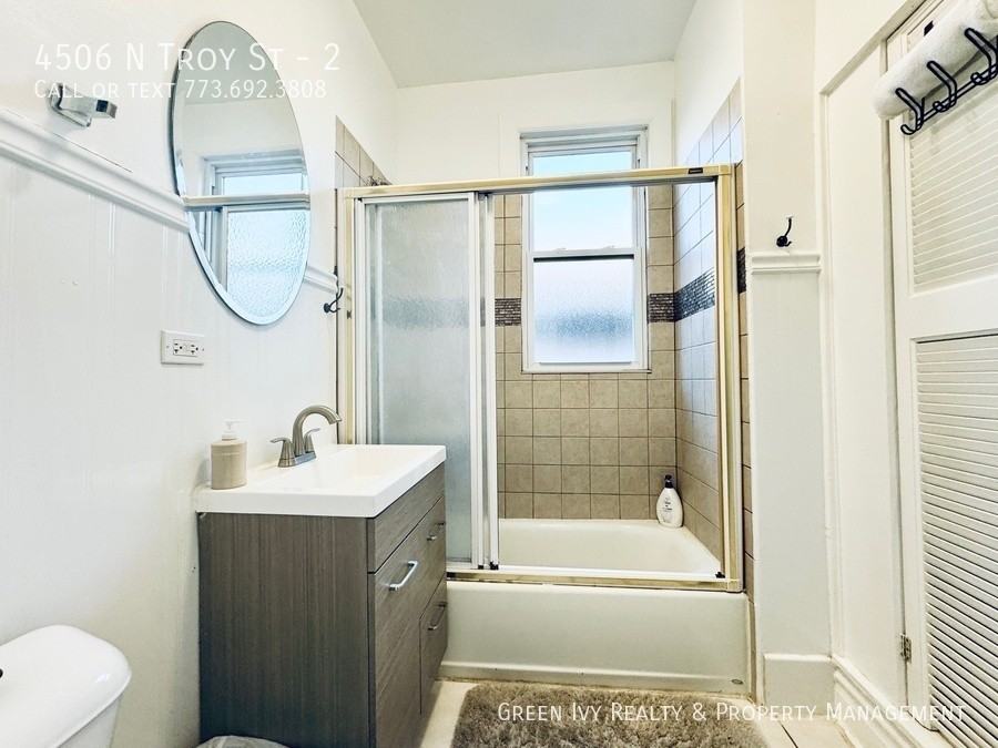 4506 N Troy St #2 - Photo 6 of 14