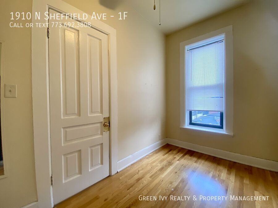 1910 N Sheffield Ave #1F - Photo 5 of 7