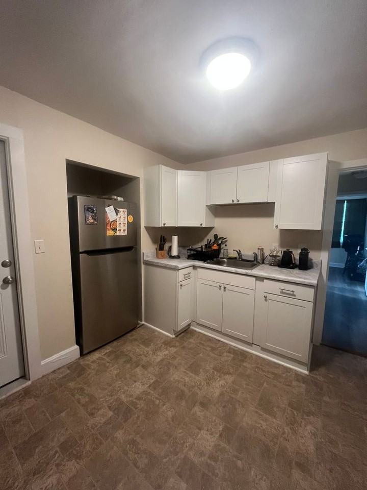 545 Stevenson St - Photo 3 of 13
