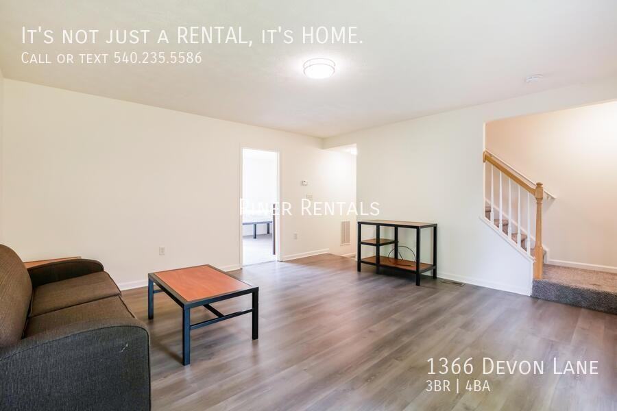 1366 Devon Ln - Photo 7 of 10