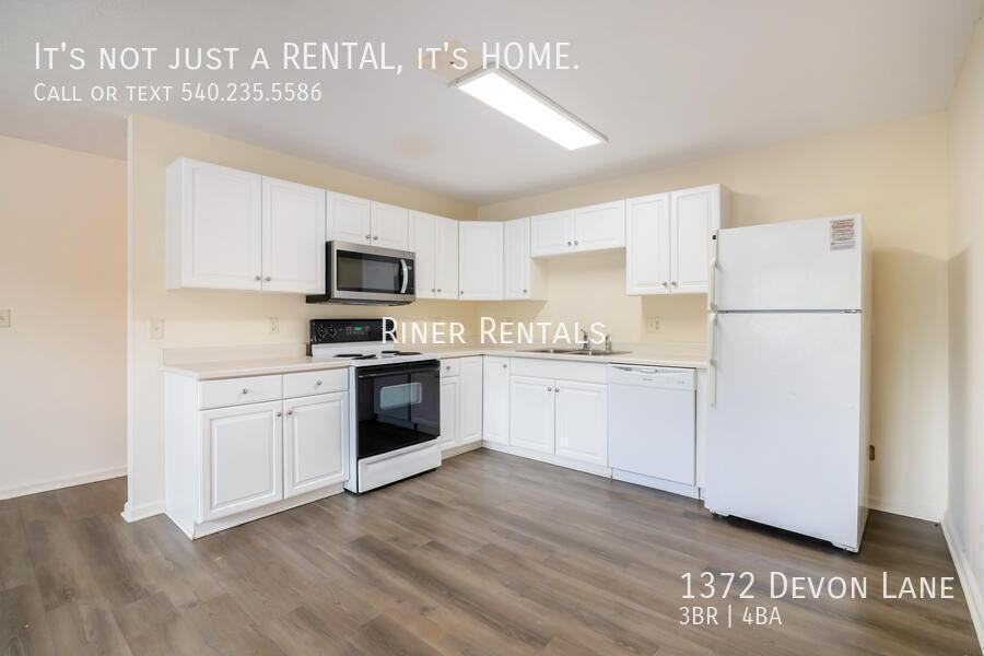 1372 Devon Ln - Photo 6 of 10