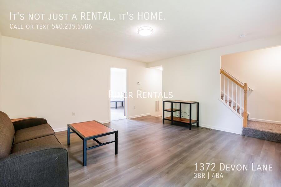 1372 Devon Ln - Photo 7 of 10