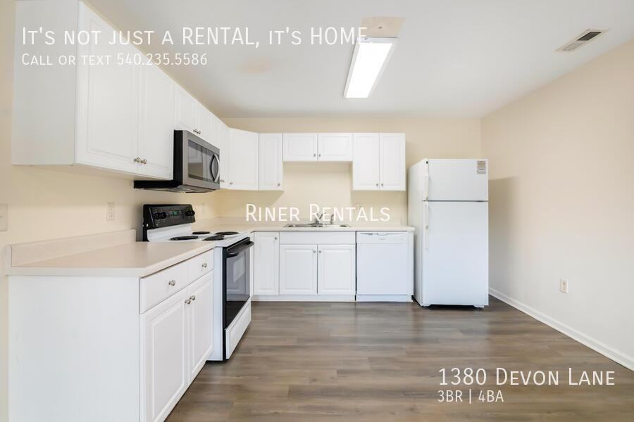 1380 Devon Ln - Photo 4 of 10