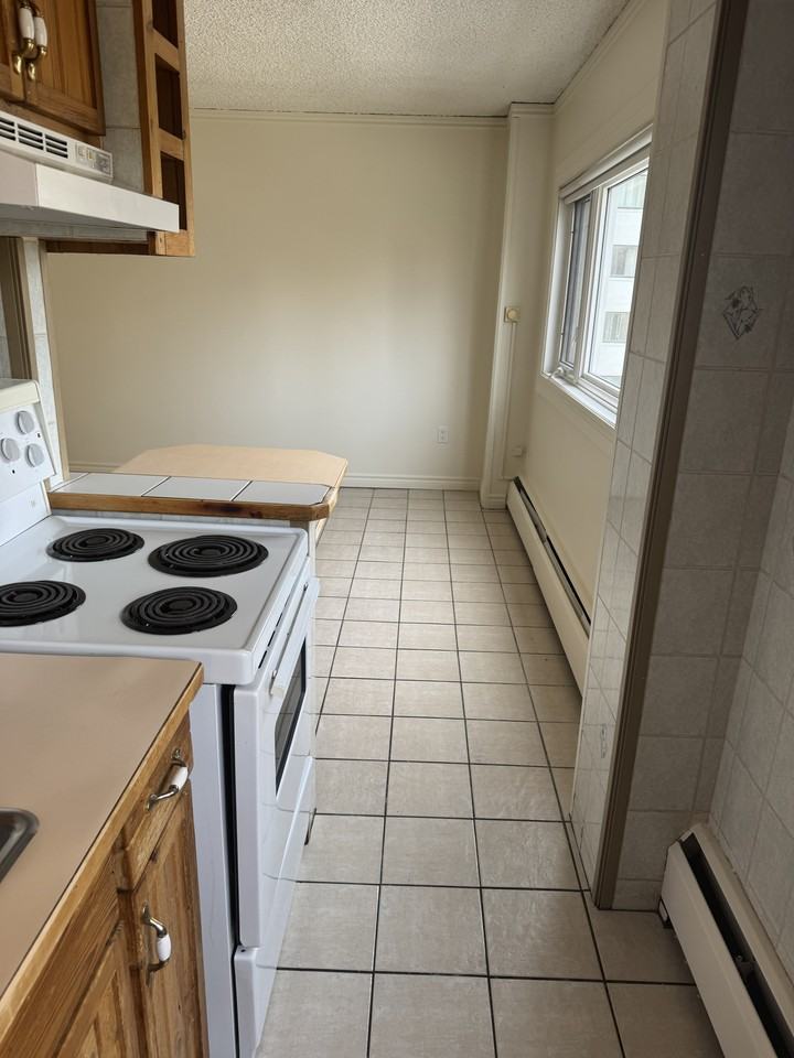 9830 105 Street Northwest #505 - Photo 2 of 12