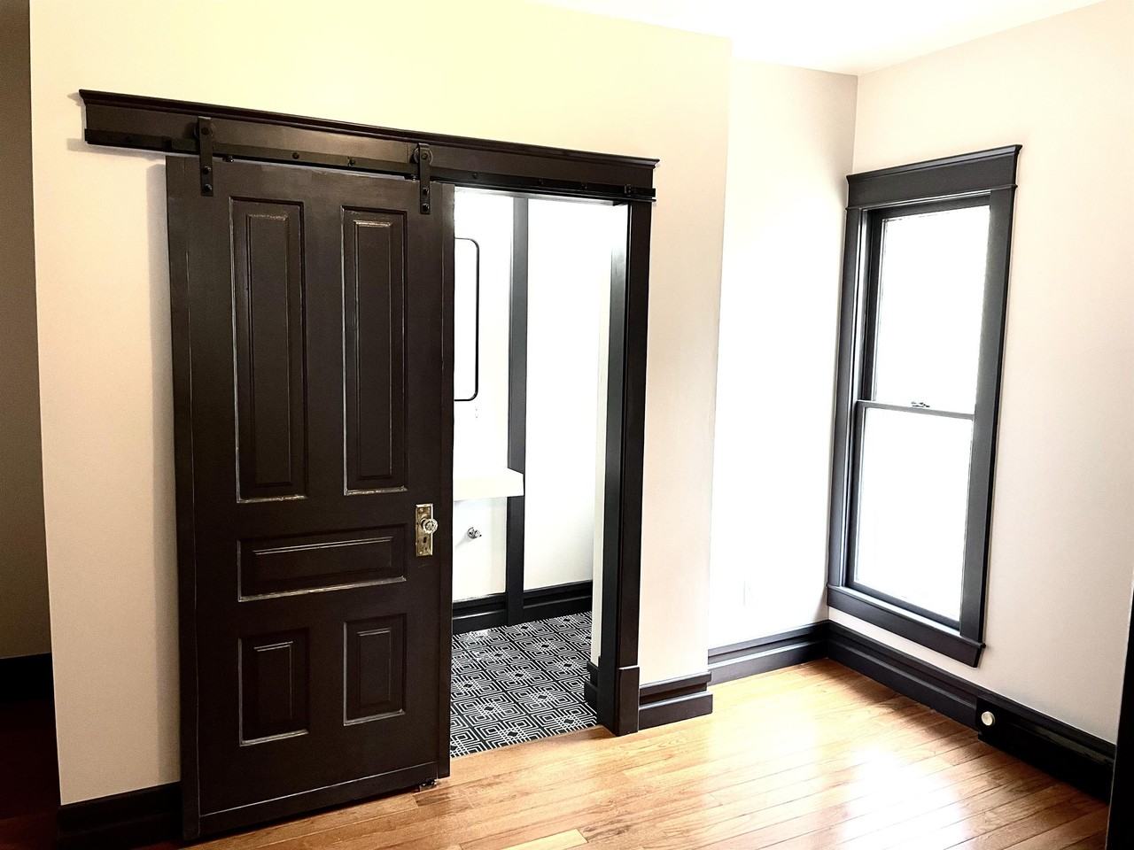509 Cherry St #2 - Photo 4 of 9