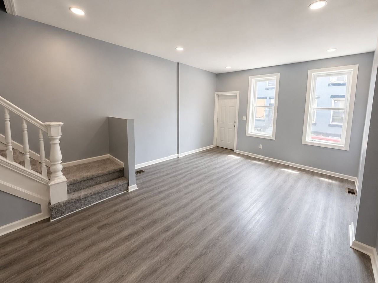 2544 N Natrona St - Photo 2 of 17