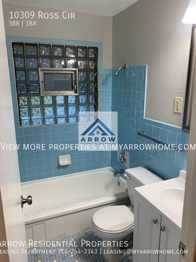 10309 Ross Cir - Photo 3 of 16