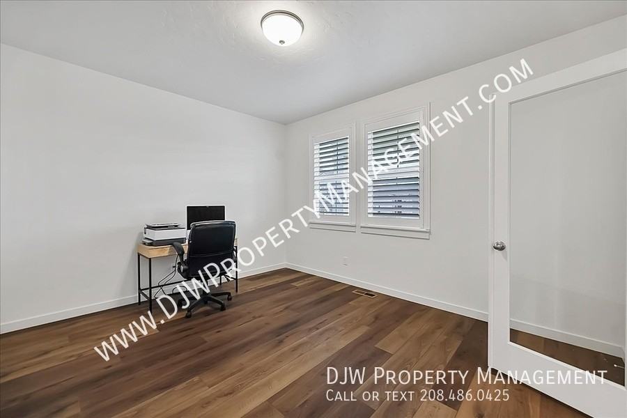 14588 Cooper Sunrise Dr - Photo 4 of 23