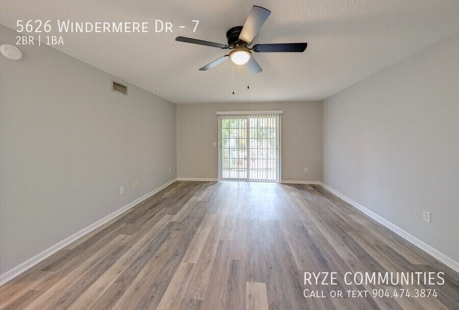 5626 Windermere Dr #7 - Photo 4 of 14
