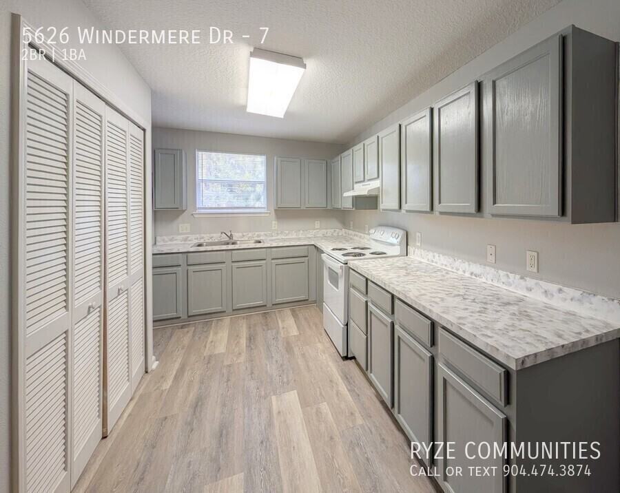 5626 Windermere Dr #7 - Photo 5 of 14