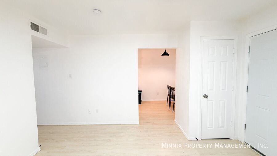 5005 Avenue W #2 - Photo 2 of 15