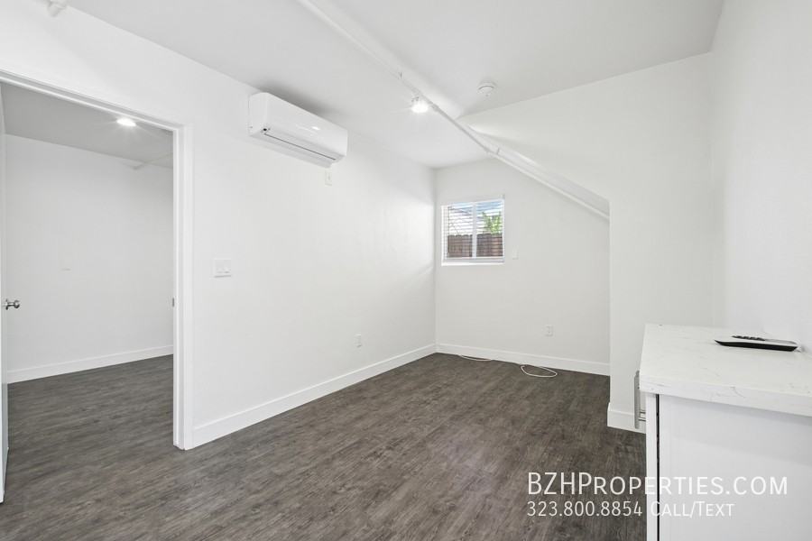 9221 Alcott St #4 - Photo 3 of 10