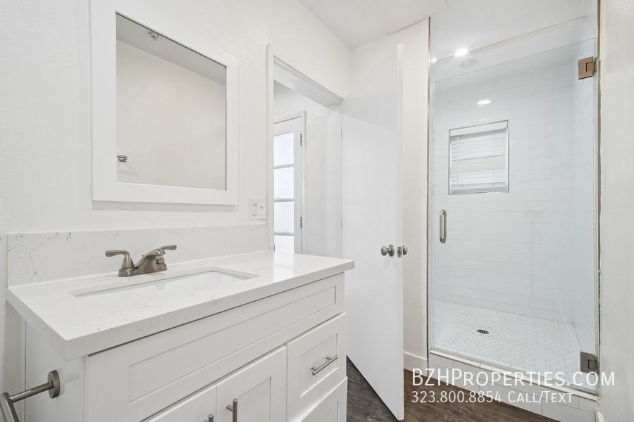 9221 Alcott St #4 - Photo 5 of 10