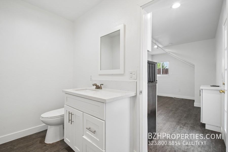 9221 Alcott St #4 - Photo 6 of 10
