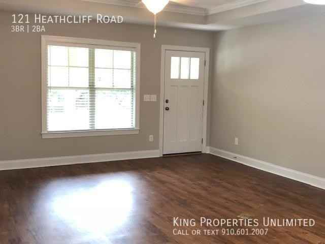 121 Heathcliff Rd - Photo 2 of 23