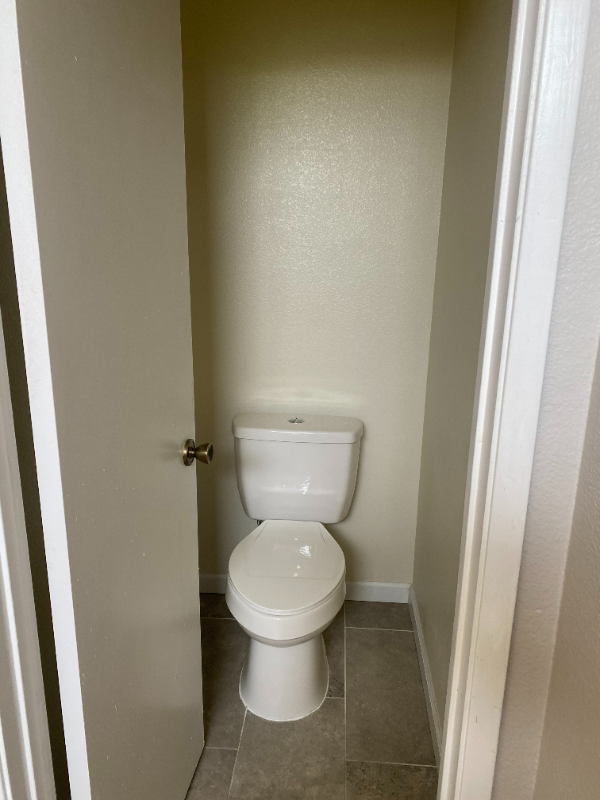 106 Brookhollow Ct - Photo 6 of 8