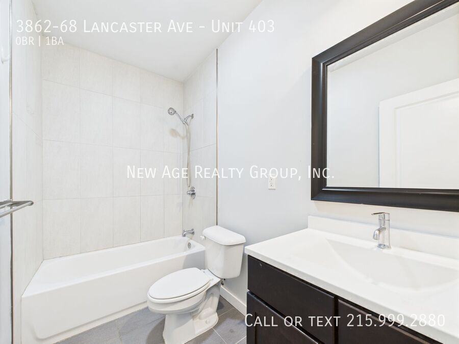 3862 Lancaster Ave #403 - Photo 7 of 8