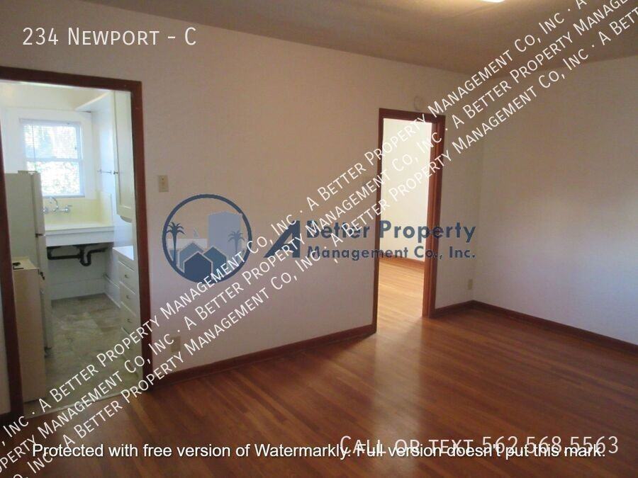 234 Newport Ave #C - Photo 2 of 6