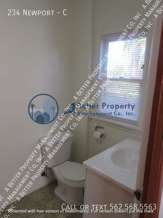 234 Newport Ave #C - Photo 6 of 6
