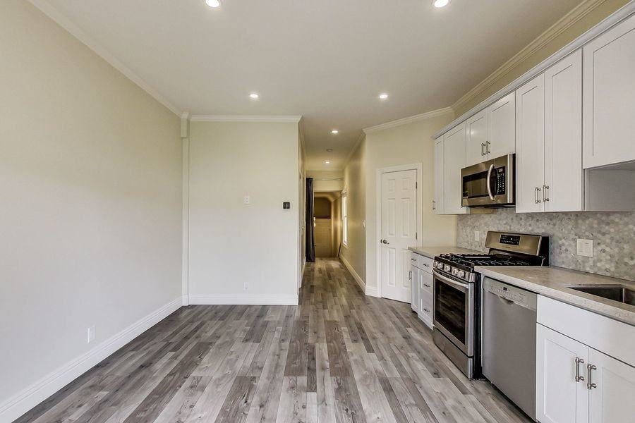1340A Haight St - Photo 4 of 25