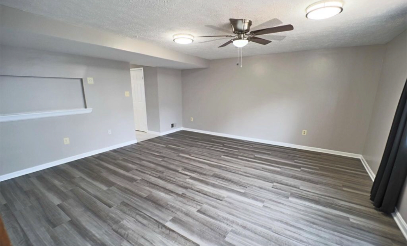 7028 Hames Ct - Photo 6 of 21