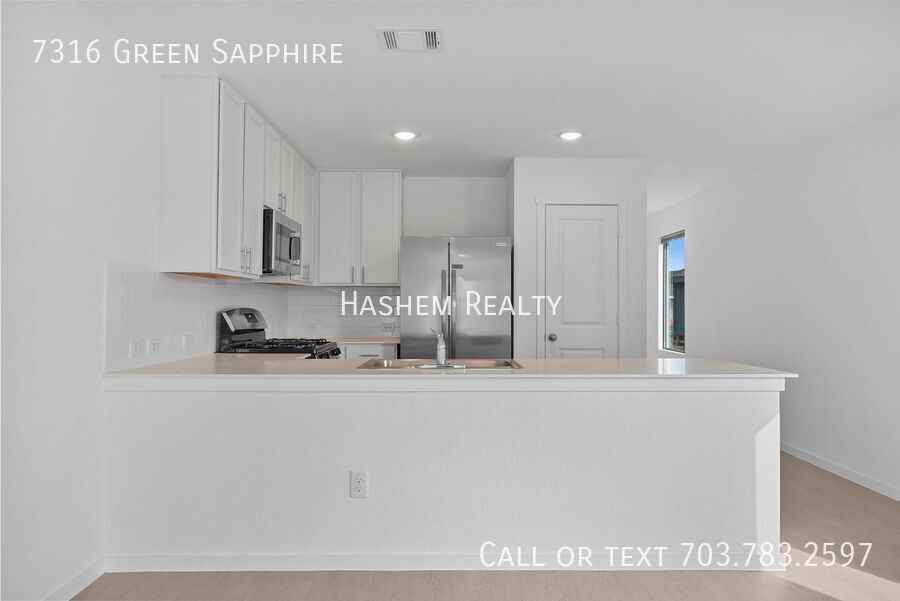 7316 Green Sapphire - Photo 4 of 15