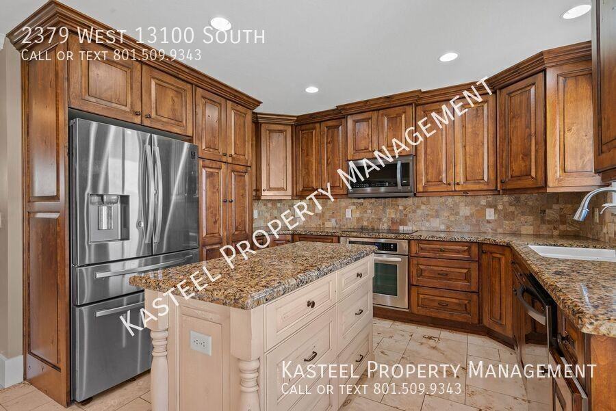 2379 W 13100 S - Photo 4 of 28