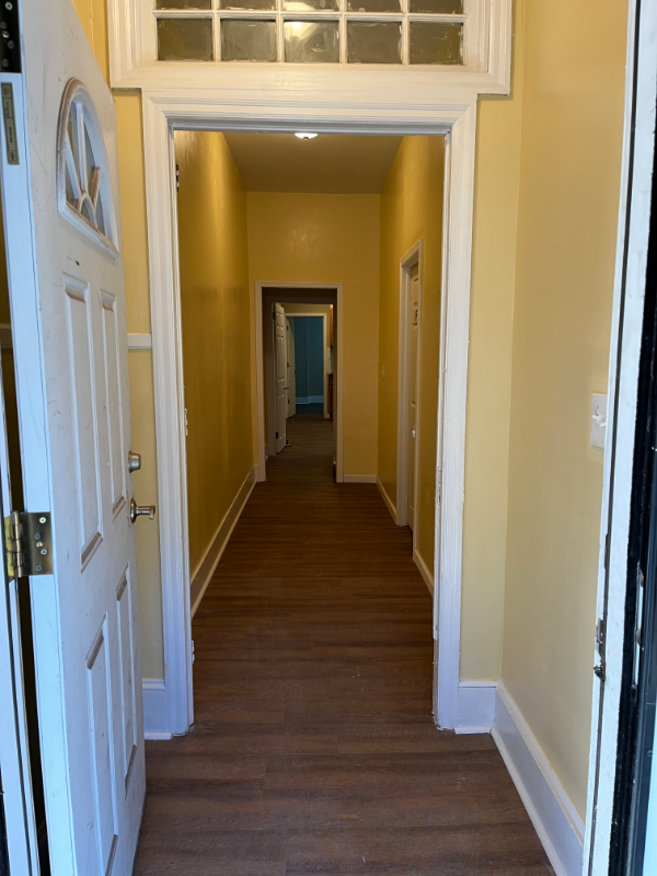 2255 N Park Ave - Photo 2 of 16