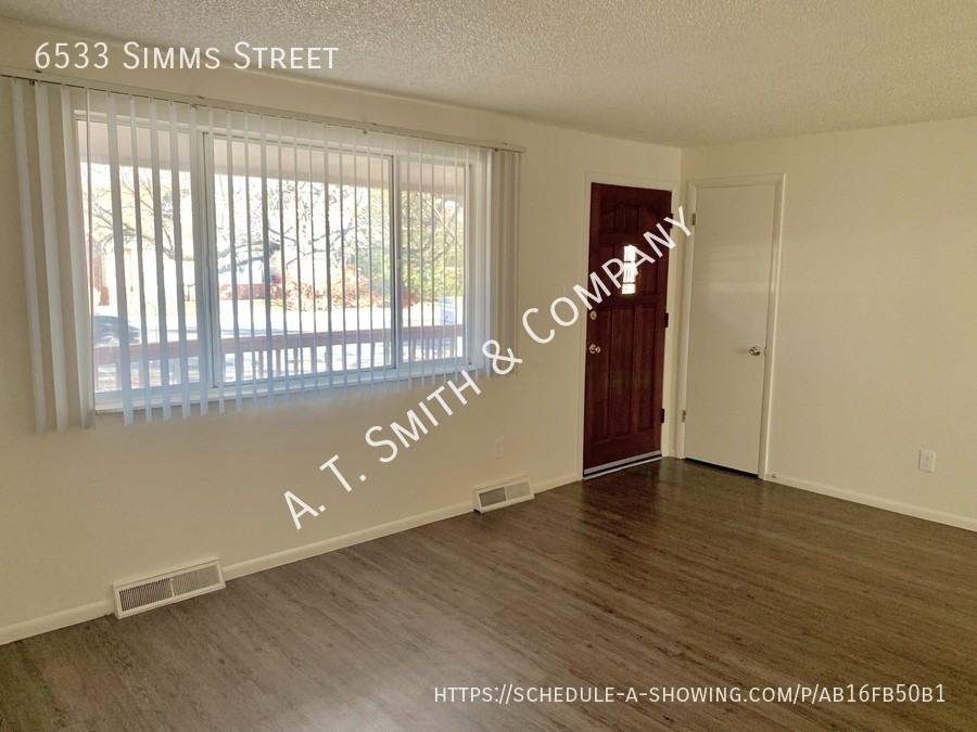 6533 Simms St - Photo 3 of 20