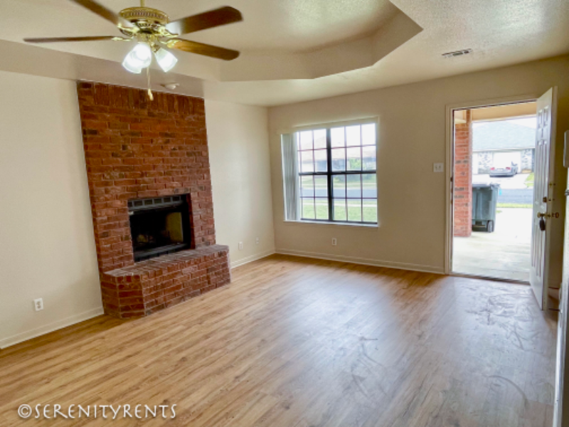 5209 Morning Glen Ln #B - Photo 5 of 16