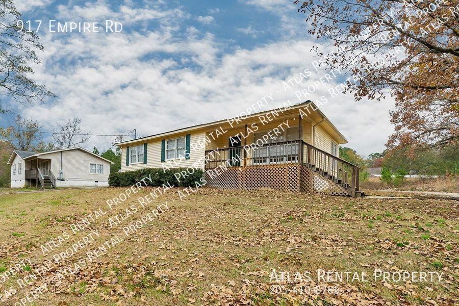 917 Empire Rd - Photo 2 of 27