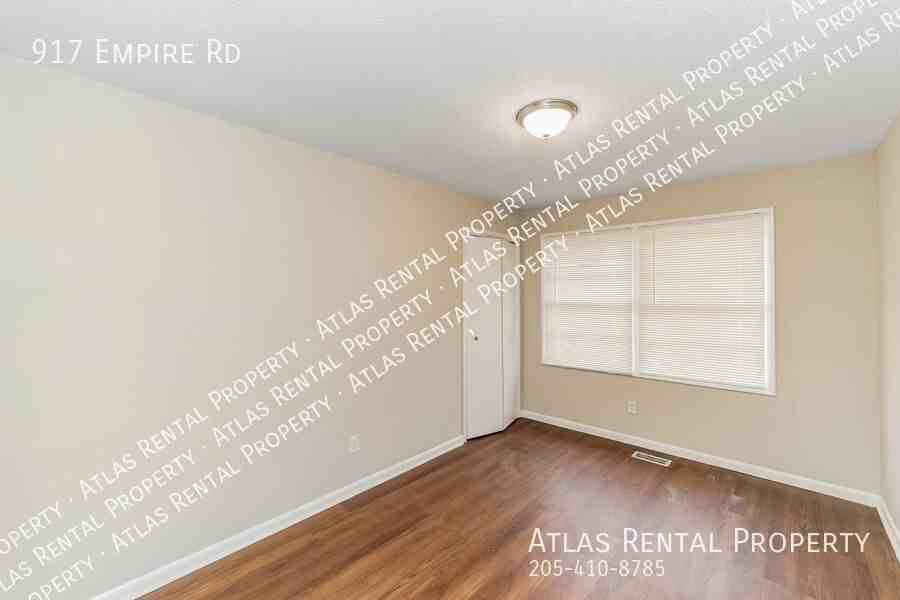 917 Empire Rd - Photo 6 of 27